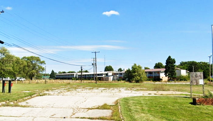 Howard Johnsons (Cosmo Extended Stay Motel) - Street View (newer photo)